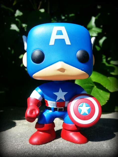 Captain America Funko Pop Krysanthe
