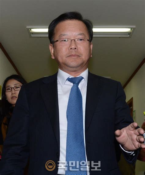 재명이는 지 나와바리에서도 국회의원 자기 사람 있긴 하냐 5. 김부겸 "대구서 국회의원 당선 주력하겠다"-국민일보
