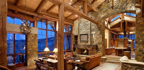 Interior luxury log cabin homes. treeshouse.jpg (2560×1255) | Luxury cabin interior, Cabin ...