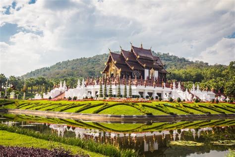 10 Jan 18 Visiting Royal Flora Ratchaphruek Garden Chiang Mai