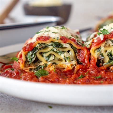 Spinach Lasagna Roll Ups Jz Eats