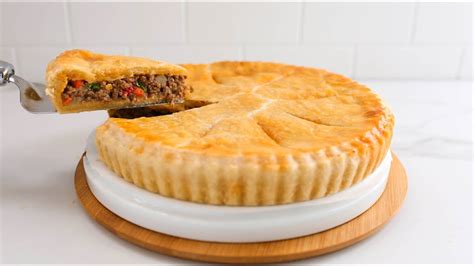 Deep Dish Meat Pie Youtube