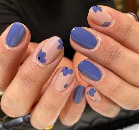 Cute summer nails super nails summer cute nails beachy acrylic nails summer nails hair and nails instagram neon lighting photography neon purple photo aesthetic lilac sky dark purple. Pin on nails inspo!