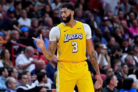 Why Does Lakers Star Anthony Davis Wear 3 On His Jersey