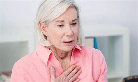 Berikut adalah beberapa faktor risiko di mana seseorang. 8 Tanda-Tanda Awal Anda Menghidap Kanser Ovari | Iluminasi