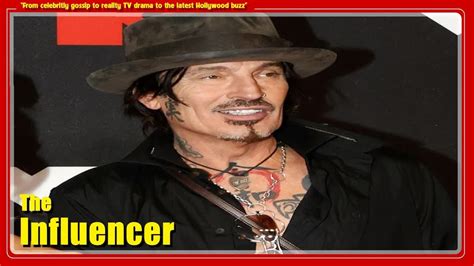 Tommy Lee Goes Full Frontal For Nsfw Nude Photo E Online Youtube