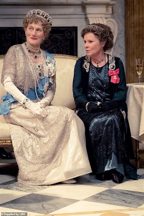 An early glimpse of our new queen elizabeth ii, imelda staunton. Imelda Staunton likens her time filming Downton Abbey: The ...