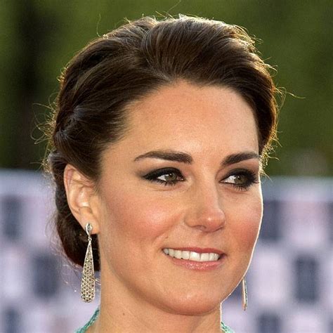 Kate Middleton S Hair Makeup Hairstyles Photos Her Best Looks Glamour Uk