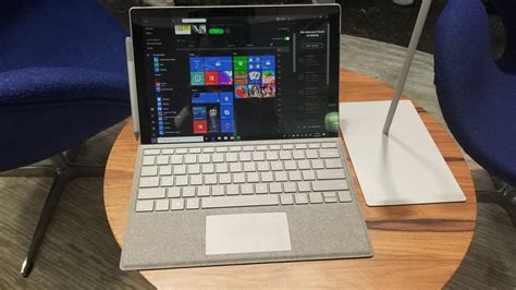 Surface Pro 2017 Vs Surface Pro Comparison Review Tech Advisor