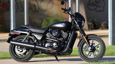 Review 2015 Harley Davidson Street 750