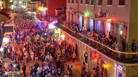 New Orleans Eyes Cutting Back On Bourbon Street Strip Clubs Abc13 Houston