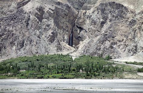 Oasis In Nubra Valley Cold Desert Stock Image Image Of Valley Cold