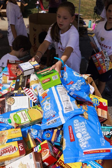 Gallery: Alexandra’s Army food drive Saturday - The Bloomingtonian