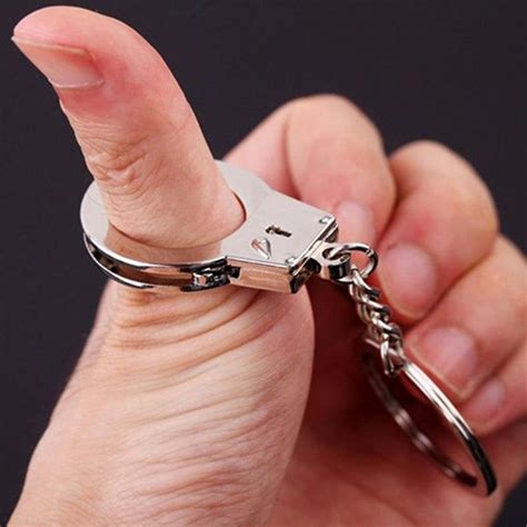 New Mini Silver Handcuffs Keyring Holder Keychain Novelty T Police