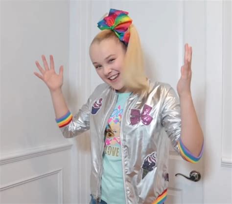 Influencer Jojo Siwa Comes Out On Social Media Becomes Relatable For