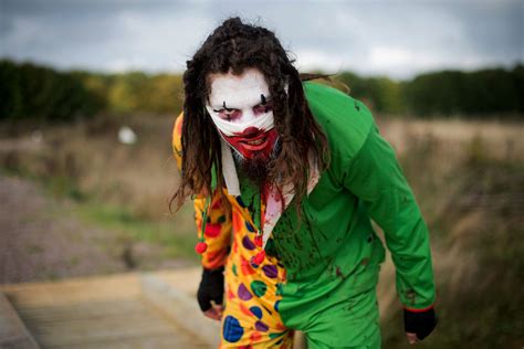 Killer Clowns Inside The Terrifying Hoax Sweeping