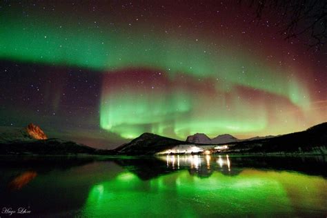 Aurora Borealis above Norway, photographed on 7 December 2013 by Hugo ...