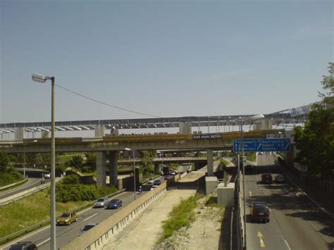 Zuvor war sie 1997 bis 2006 als straßenbrücke in betrieb. File:Baustelle U2 Donaustadtbrücke DSC07016.JPG ...