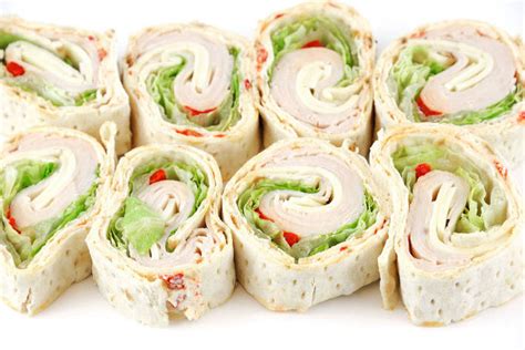 TURKEY AND CHEESE ROLL UPS