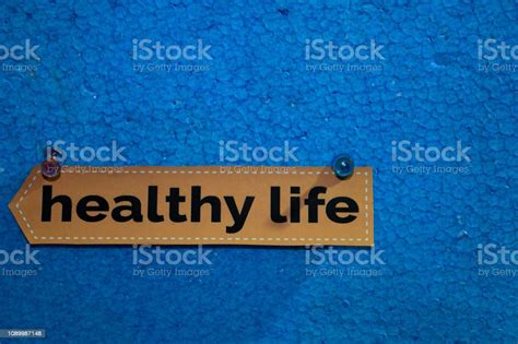 Healthy Life Text On The Paper Is Attached To The Styrofoam With Push