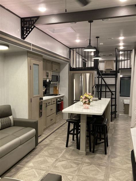 Ohio RV Supershow introduces new motorhome features - cleveland.com