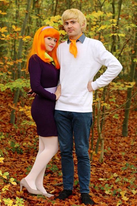 Hop In The Mystery Machine Here Are 15 Diy Scooby Doo Halloween Costumes Youll Love Scooby