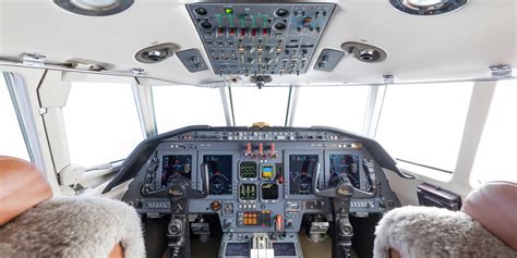 Falcon 5050ex Business Jet Traveler