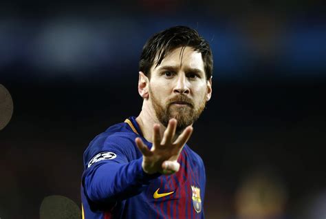 Barcelona fans, teammates celebrate Lionel Messi's Champions League ...