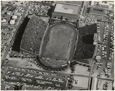 Photos A Look Back At Boone Pickens Stadiums History