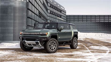 Preview 2024 Gmc Hummer Ev Suv Arrives To Embarrass Ford Bronco And