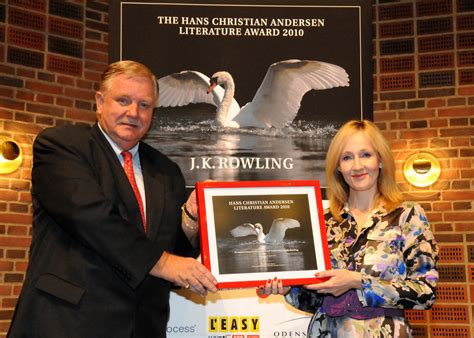 J K Rowling Harry Potter´s Mother Received 19 10 2010 The Honour Of The Hans Christian
