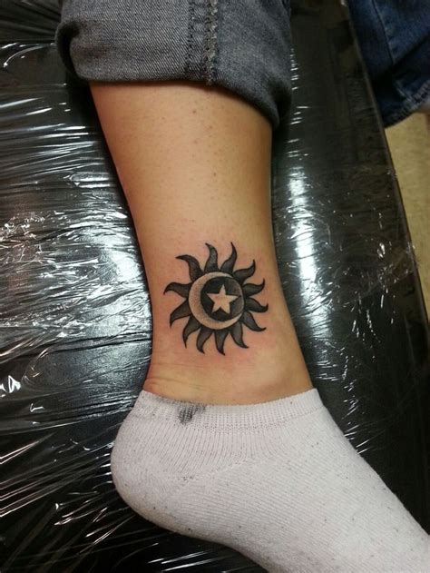 Moon And Sun Tattoo I Would Add Stars And Do On My Calf