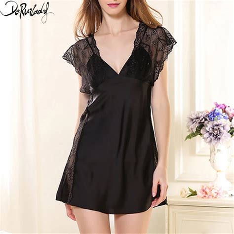 Deruilady Summer Deep V Neck Nightgown Tempting Short Sleeve Floral Lace Nightgown Comfortable
