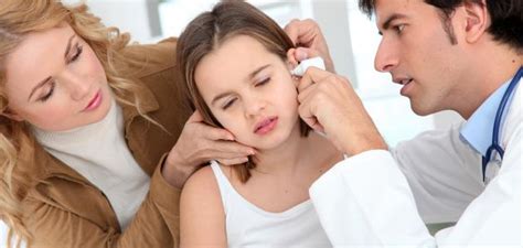 علاج انسداد الأذن بالهواء سطور