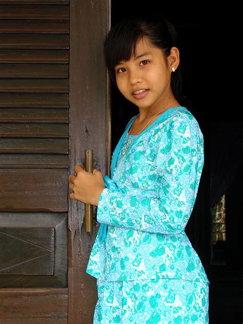 Filecham Girl Chau Doc Vietnam Wikimedia Commons