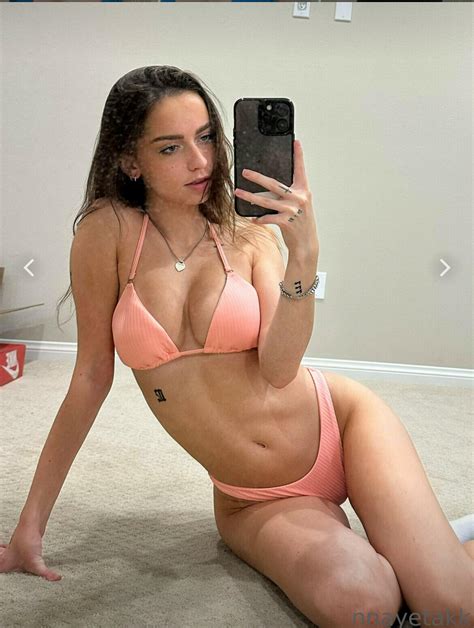 Katelyn Elizabeth Nnayetakk Nude OnlyFans Leaks 7 Photos