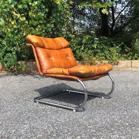Never miss new arrivals matching exactly what you're looking for! 1970s Vintage Cantilever Leather Lounge Chair | Chairish ...