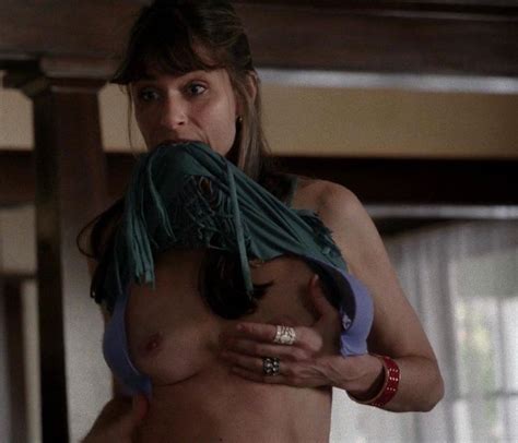 Amanda Peet Nude Togetherness 9 Pics  And Video Thefappening