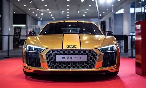 2016 Audi R8 V10 Plus Gets Official Chrome Gold Wrap Autoevolution