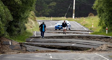 A magnitude 7.4 earthquake struck off the northeastern coast of new zealand early friday morning, local time. New Zealand's Islands' "Creeping" After Powerful Quake ...