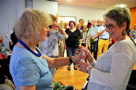 Sie ist an der stelle wo ich bin mitinhaber von haus elisabeth. Bewegendes unisono-Konzert im Elisabeth-Roock-Haus