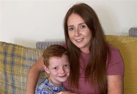 Sutton On Trent Mums Cancer Battle Inspires Seven Year Old Son To Marathon Fundraiser