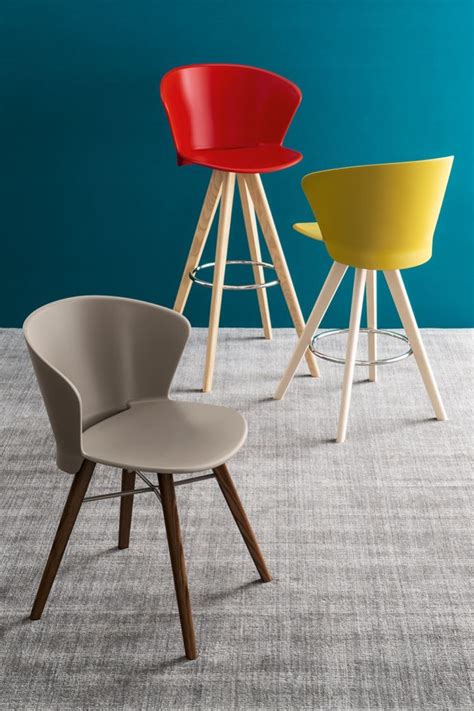 Since 2004, plastic has been an essential raw material, in all its forms, giving shape to our collection. chairs | Chair, Calligaris, Seating