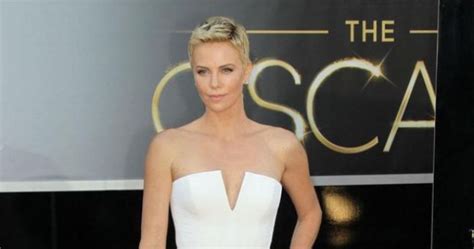 Life S Hard When You Re Pretty Says Charlize Theron Beaut Ie