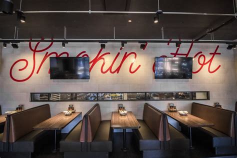 Personalize your custom neon sign. Smoke Daddy Wrigleyville - Right Way Sings of Chicago - Murals