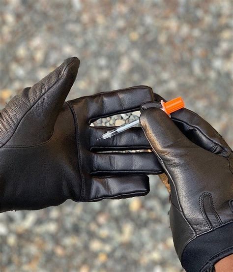 Needle Resistant Gloves Needlestick Resistant Gloves 221b Tactical
