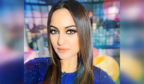 Sonakshi Sinha Says She Was Body Shamed Even After Losing 30 Kgs For
