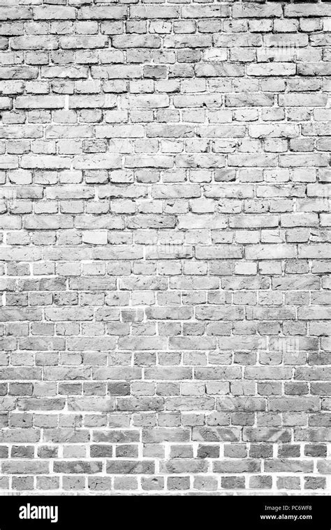 Old Worn Brick Wall Exterior Pattern Texture Background Stock Photo Alamy