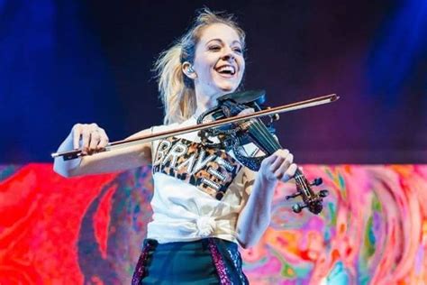 Pin By Rhema Cook On Lindsey Stirling Lindsey Stirling Violinist Stirling