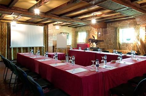 Maybe you would like to learn more about one of these? Hotel Aldea Santillana, Puentes Viejas, España ...
